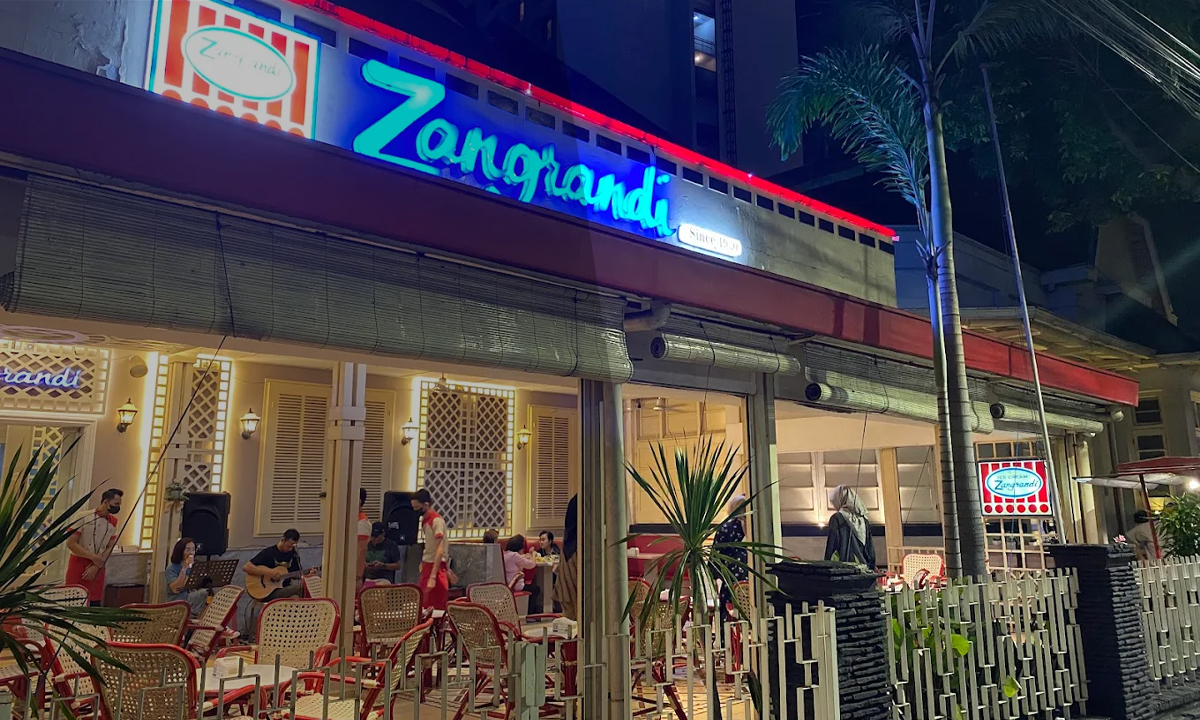 Es Krim Zangrandi: Nostalgia Manis Sejak 1930 di Tengah Kota Surabaya