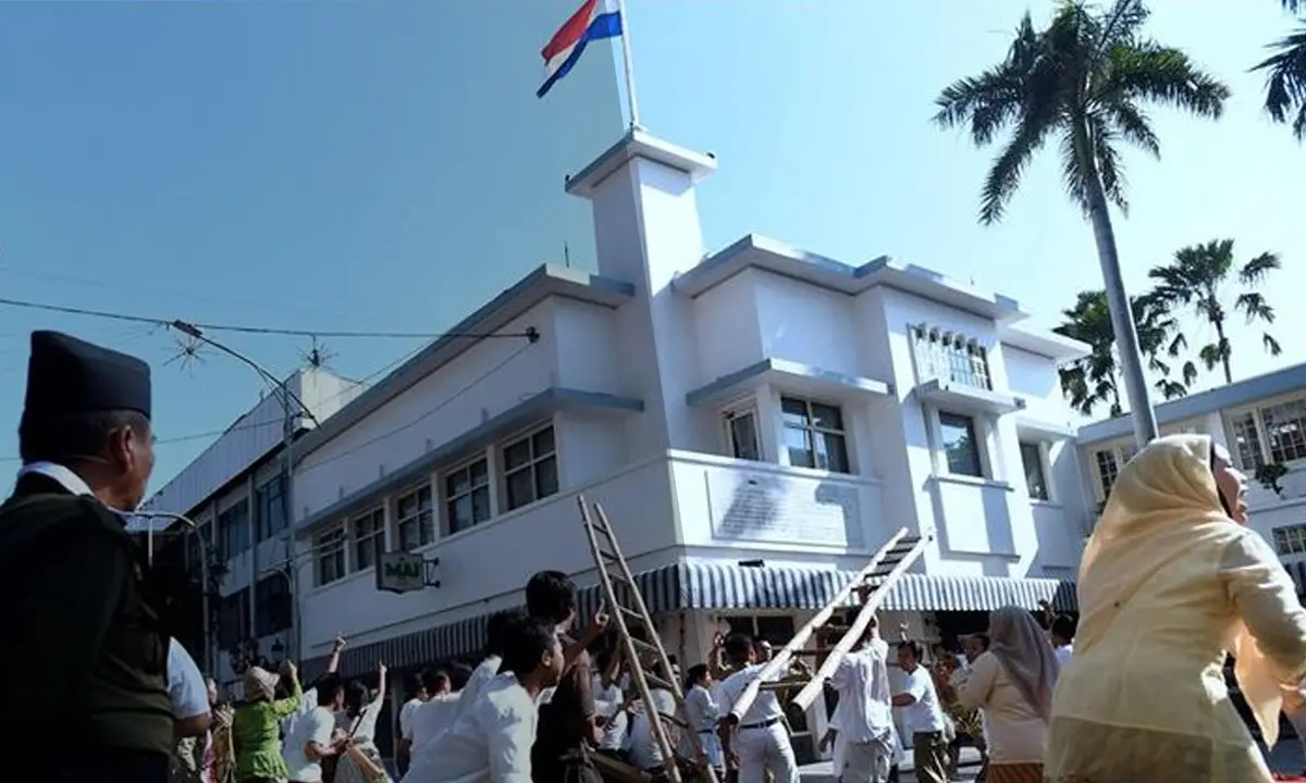 Teatrikal Perobekan Bendera di Hotel Majapahit, Drama Sejarah Penuh Patriotisme